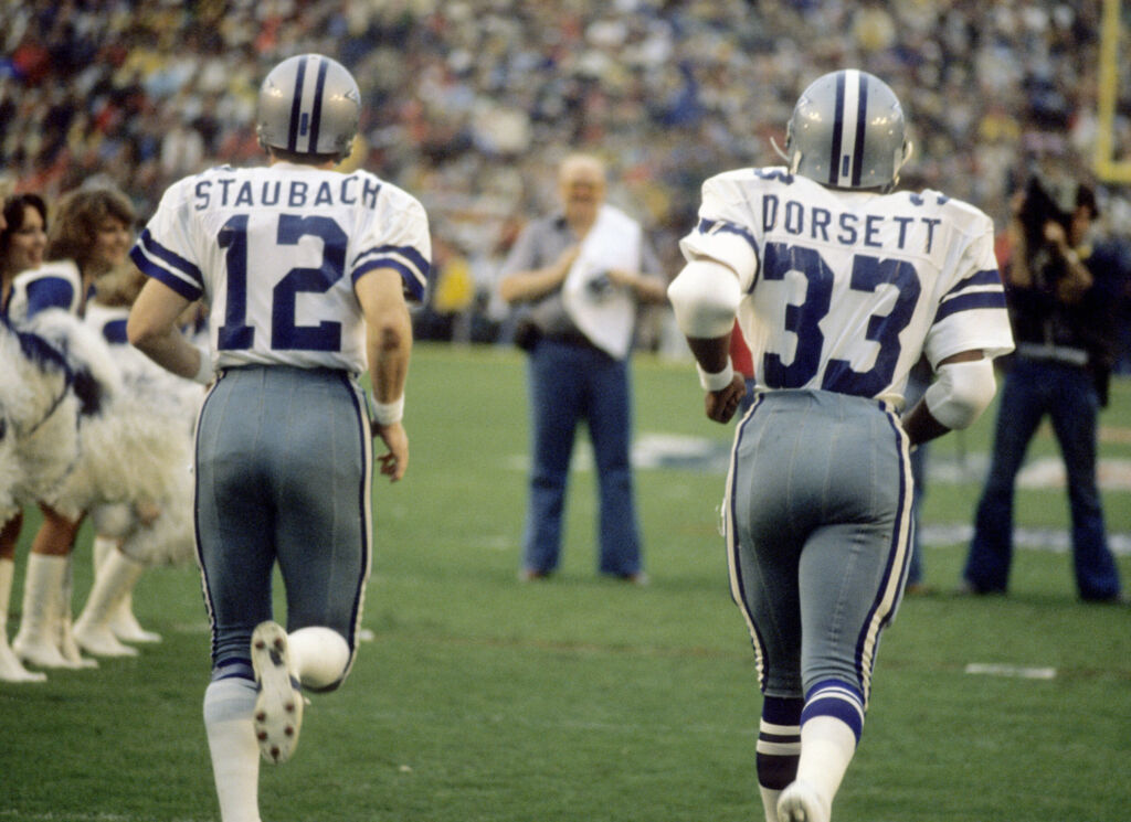 Heisman winners and Dallas Cowboy Super Bowl stars Roger Staubach and Tony Dorsett